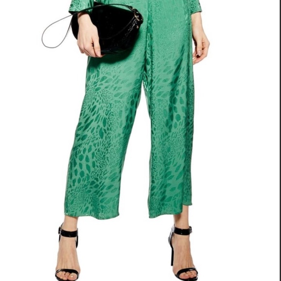 TOPSHOP Tie Neck Jacquard Crop Green Jumpsuit - Picture 2 of 16